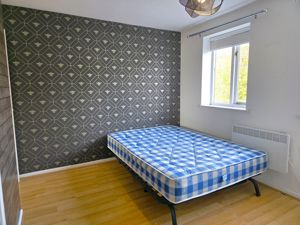 Photo 9- click for photo gallery